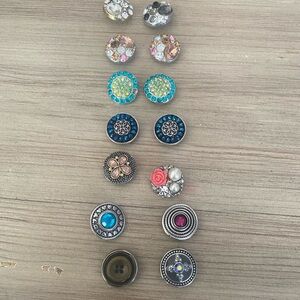 Colorful snaps set for Gingersnaps